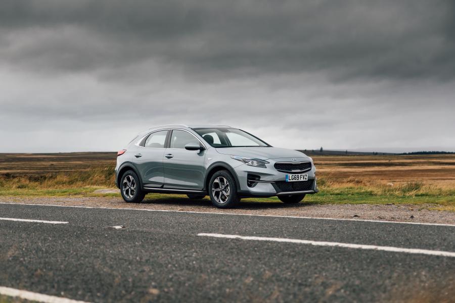  Kia XCeed 1.0 T-GDi 2019 года  (UK) (фото 1 из 91)